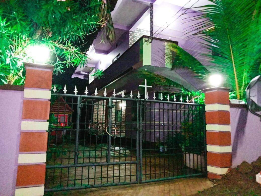 Honāvar Vian Homestay מראה חיצוני תמונה